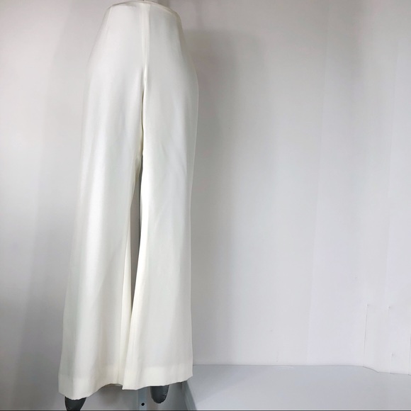 Valentino Pants - Valentino Made in Italy silk Ivory pants size 10